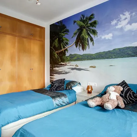Detached Eagle With 3 Bedrooms Muntanya la Sella